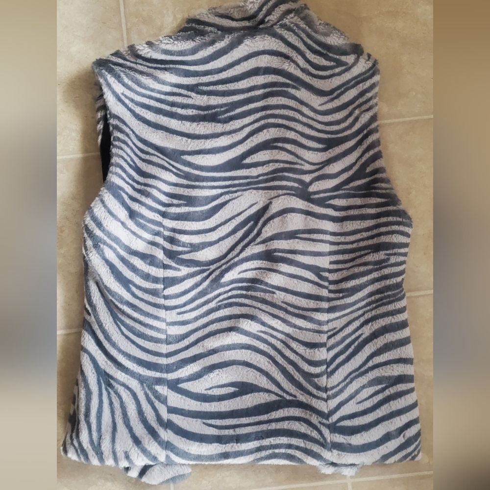 Zebra Print Fleece Vest - Picture 2 of 5
